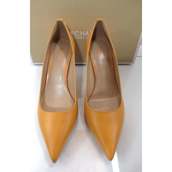 Michael Kors Alina Flex Pointy Toe Pump MK Logo Leather Golden Rod Size 8.5 - Picture 4 of 6